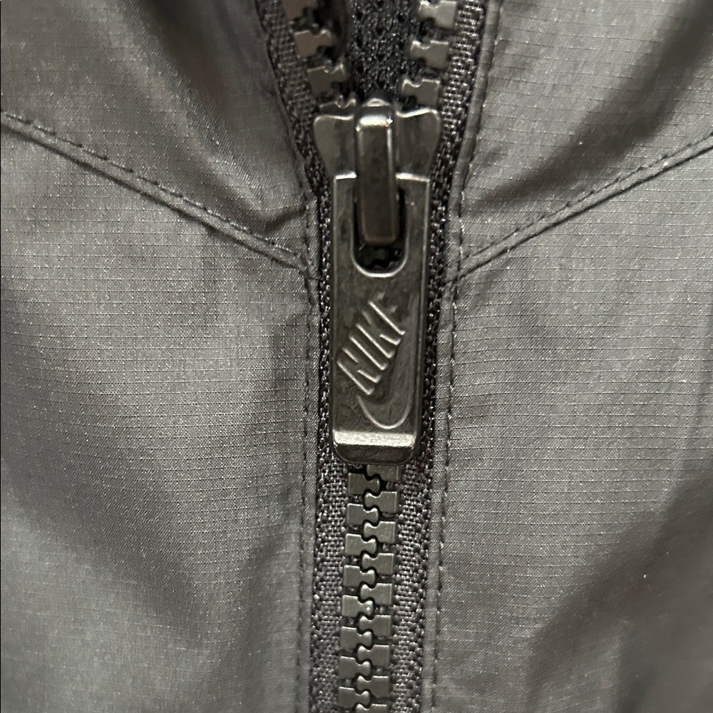Nike Women's Black Windrunner Jacket - image 4